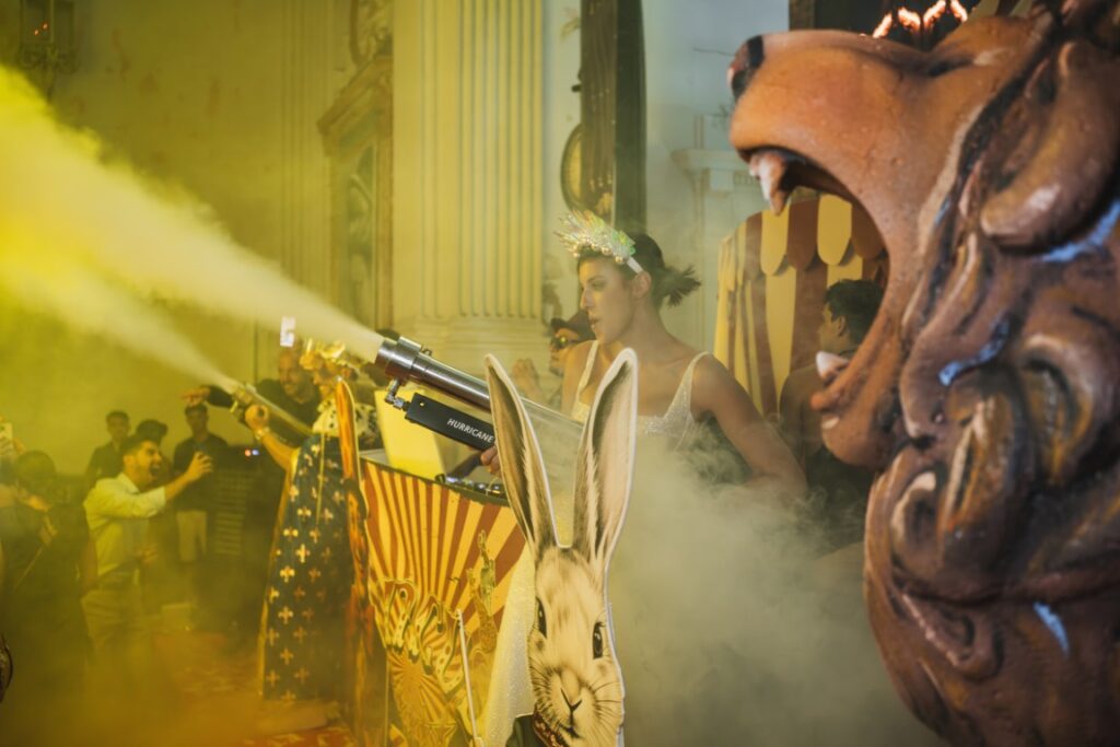 48 Carmen Alessandro Fiesta 0105