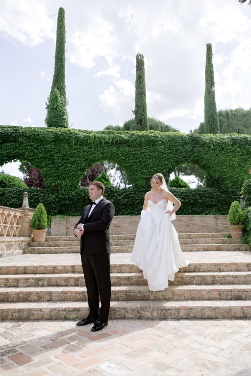 Jaime Y Michelle Oscar Guillen 0575 2